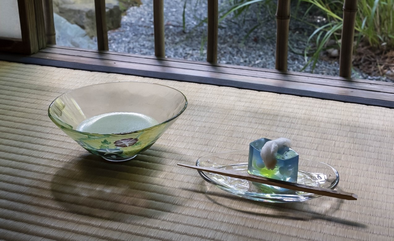 夏の特別茶会「ガラスの清寂」（事前申込制・有料）8/24 開催 | 東京都