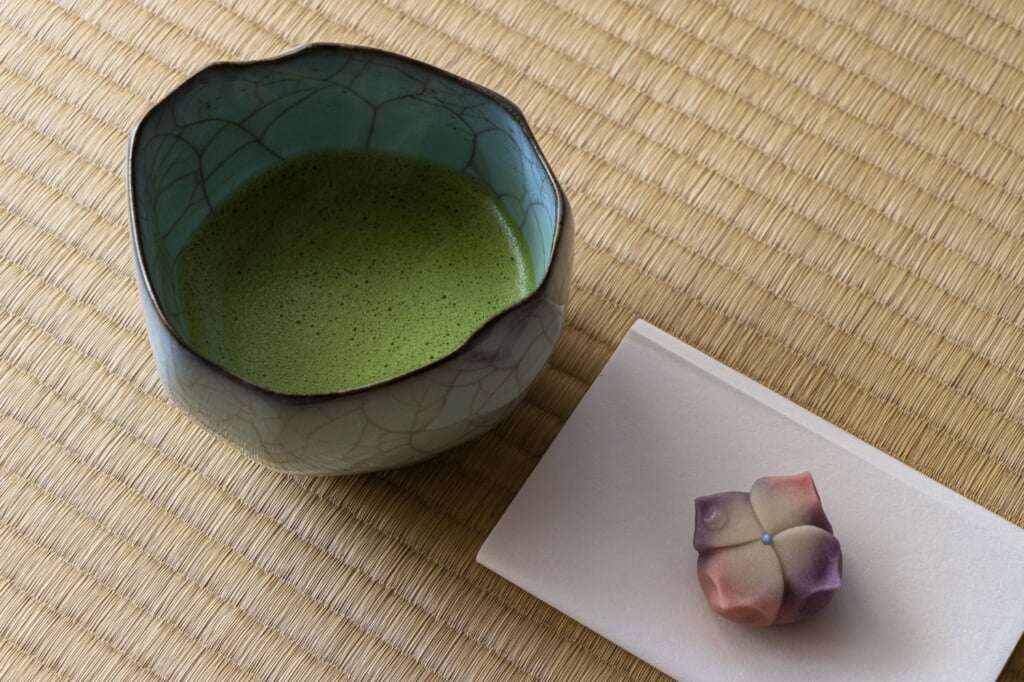 抹茶とお茶菓子