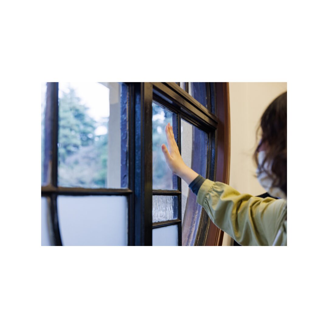 さわ会 ―さわっておしゃべり鑑賞会